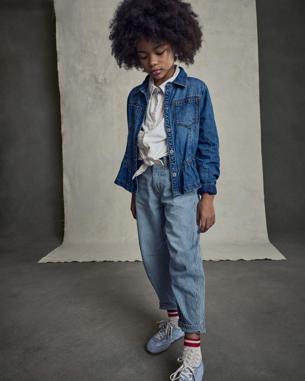 Girls Hickory Stripe Denim Barrel Jeans - Light Wash 2 Girls Hickory Stripe Denim Barrel Jeans - Light Wash