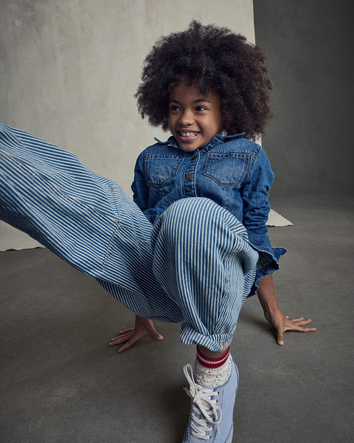 Girls Hickory Stripe Denim Barrel Jeans - Light Wash 4 Girls Hickory Stripe Denim Barrel Jeans - Light Wash