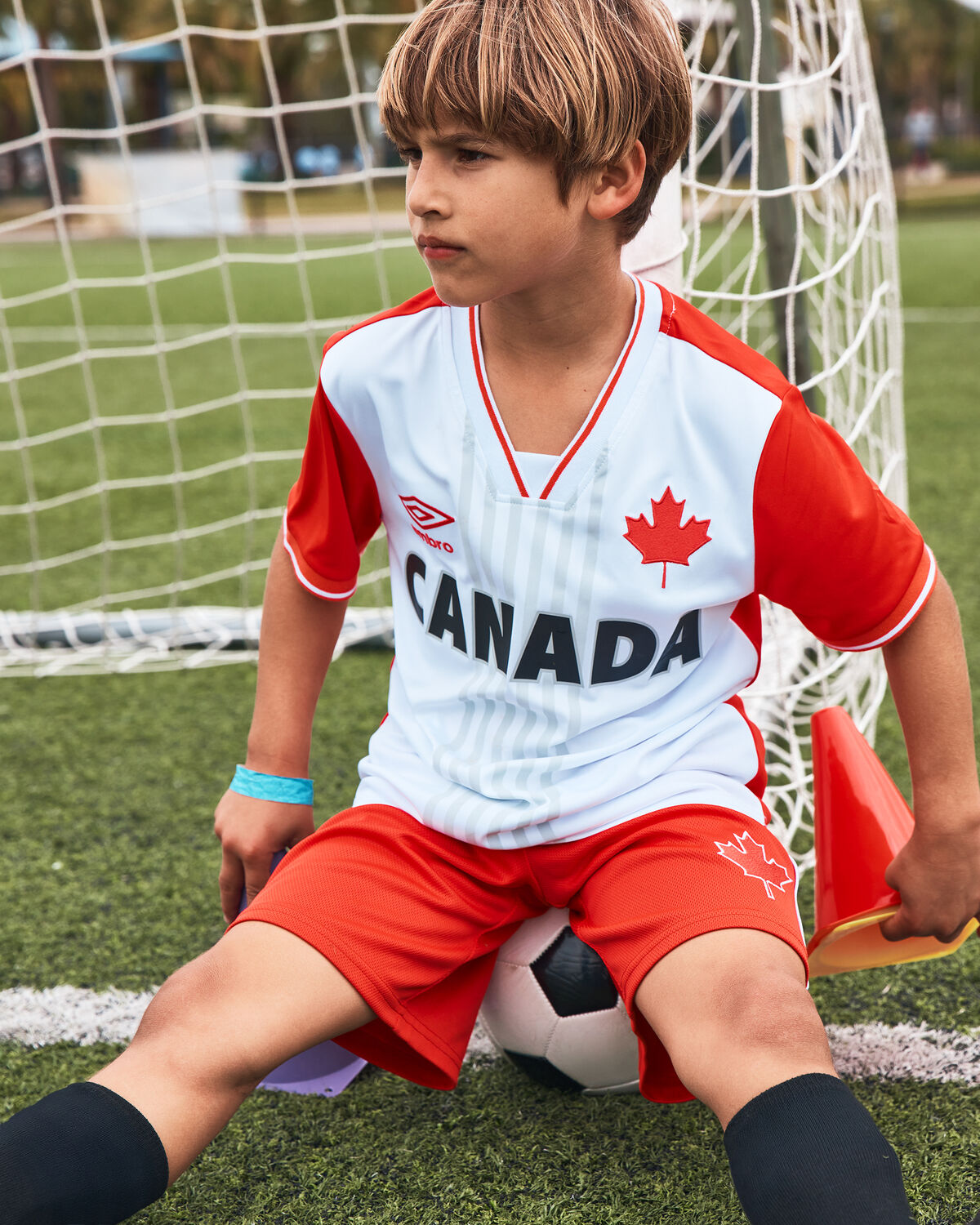 Kids Umbro Canada Mesh Soccer Shorts - Red/White/Black 2 Kids Umbro Canada Mesh Soccer Shorts - Red/White/Black